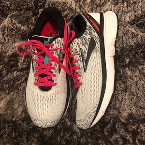 Brooks Ghost 11 Running shoes